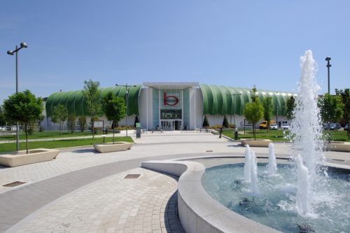 Bennet Eco Mall textile façade