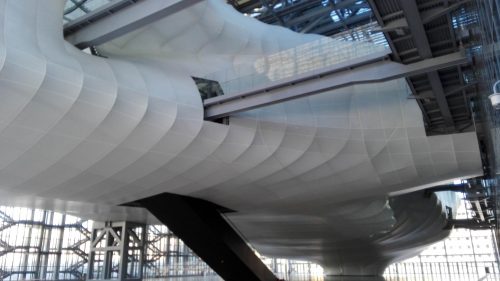 Tessitura esterna in trasparenza di Nuvola di Fuksas