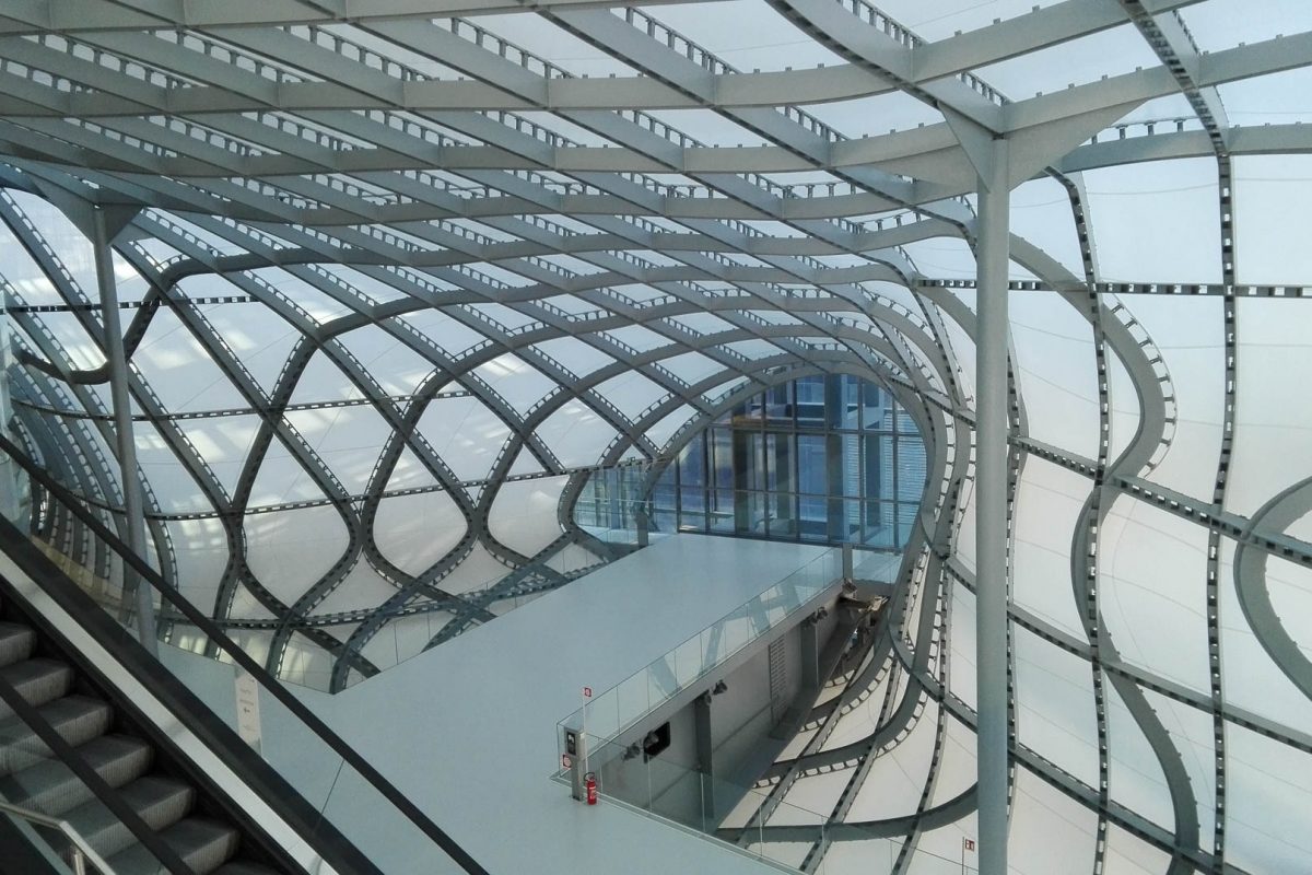 La struttura portante de La Nuvola di Fuksas