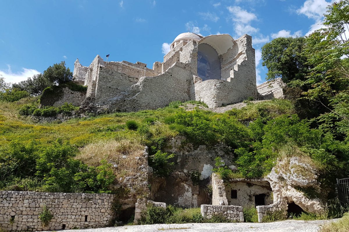 La chiesa di San Michele Arcangelo a San Pietro Infine